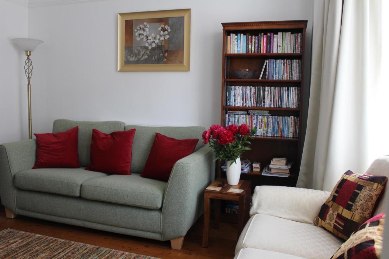Spring Gardens, 4-bedroom Seaside Family Shanklin