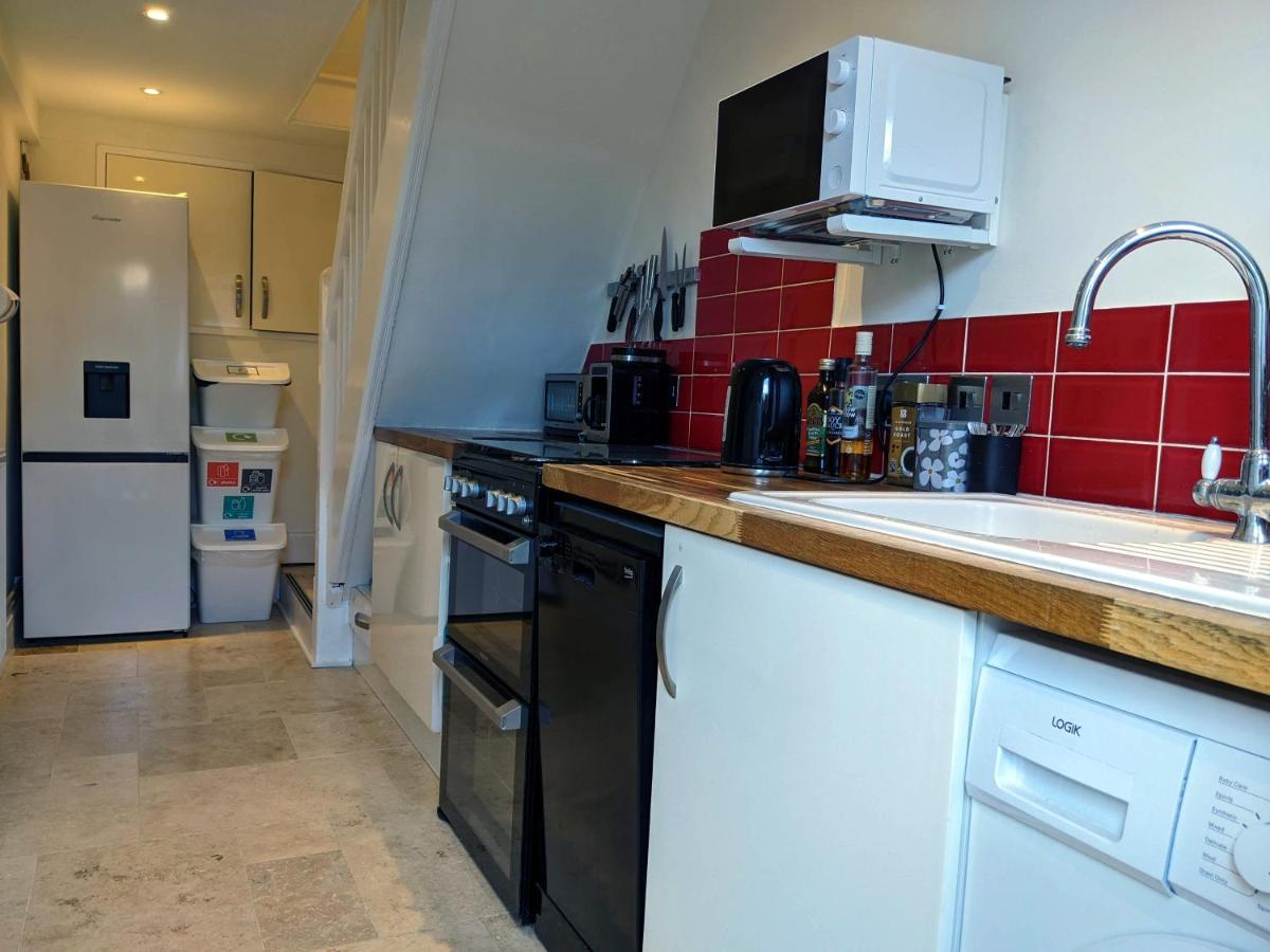 Spring Gardens, 4-bedroom Seaside Family